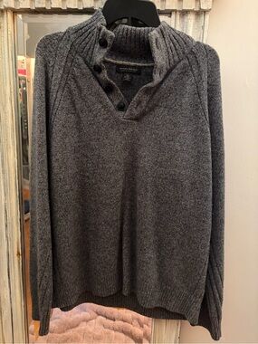 NWOT Men’s L Banana Republic Grey Sweater